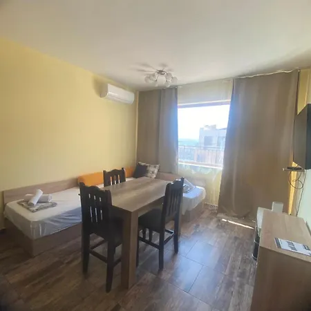 Amadeus 5 Apartment *